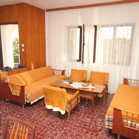 Rogoznica 7499a Daire